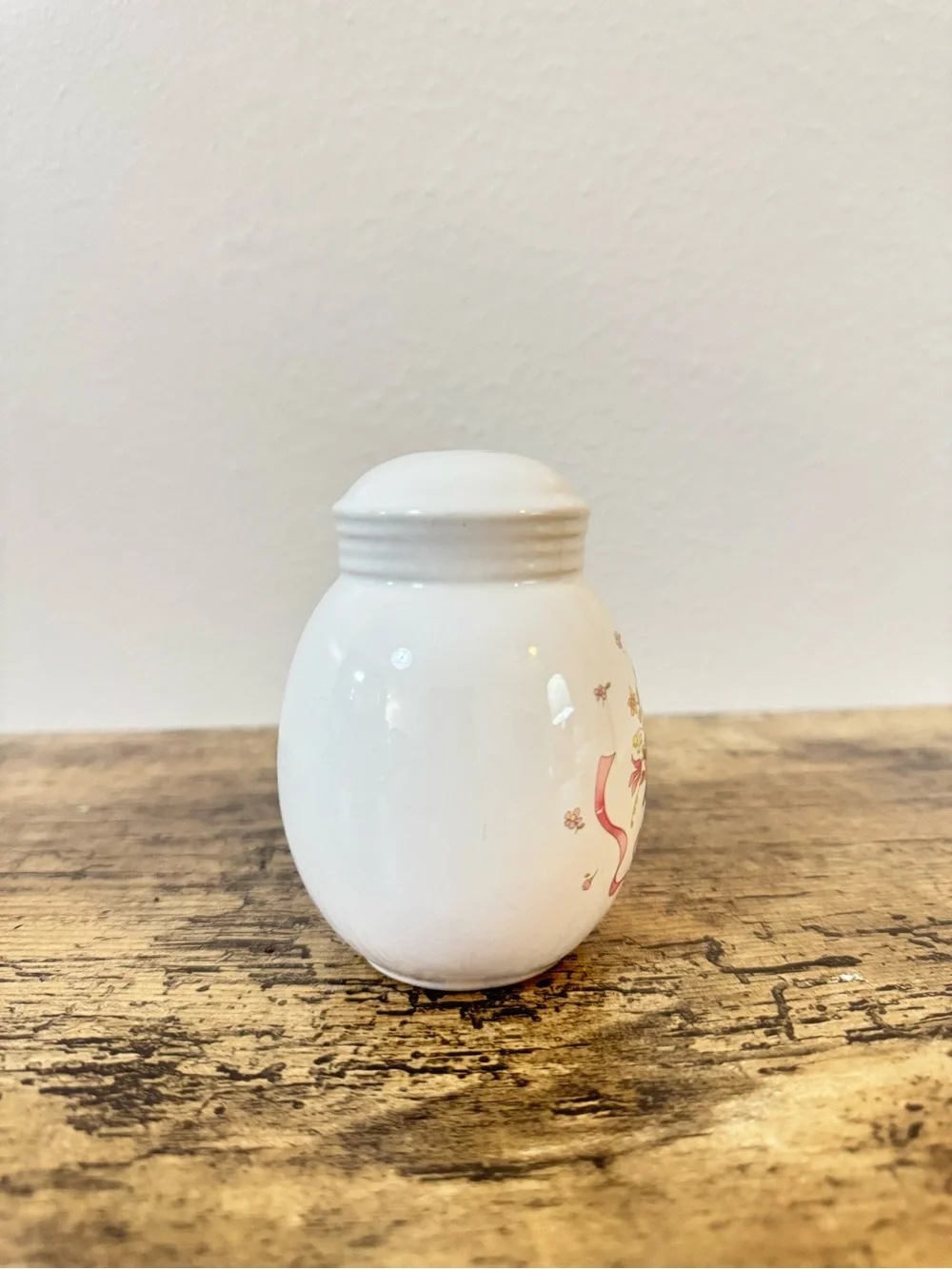 Floral Basket Ceramic Salt & Pepper Shakers |Set of 2